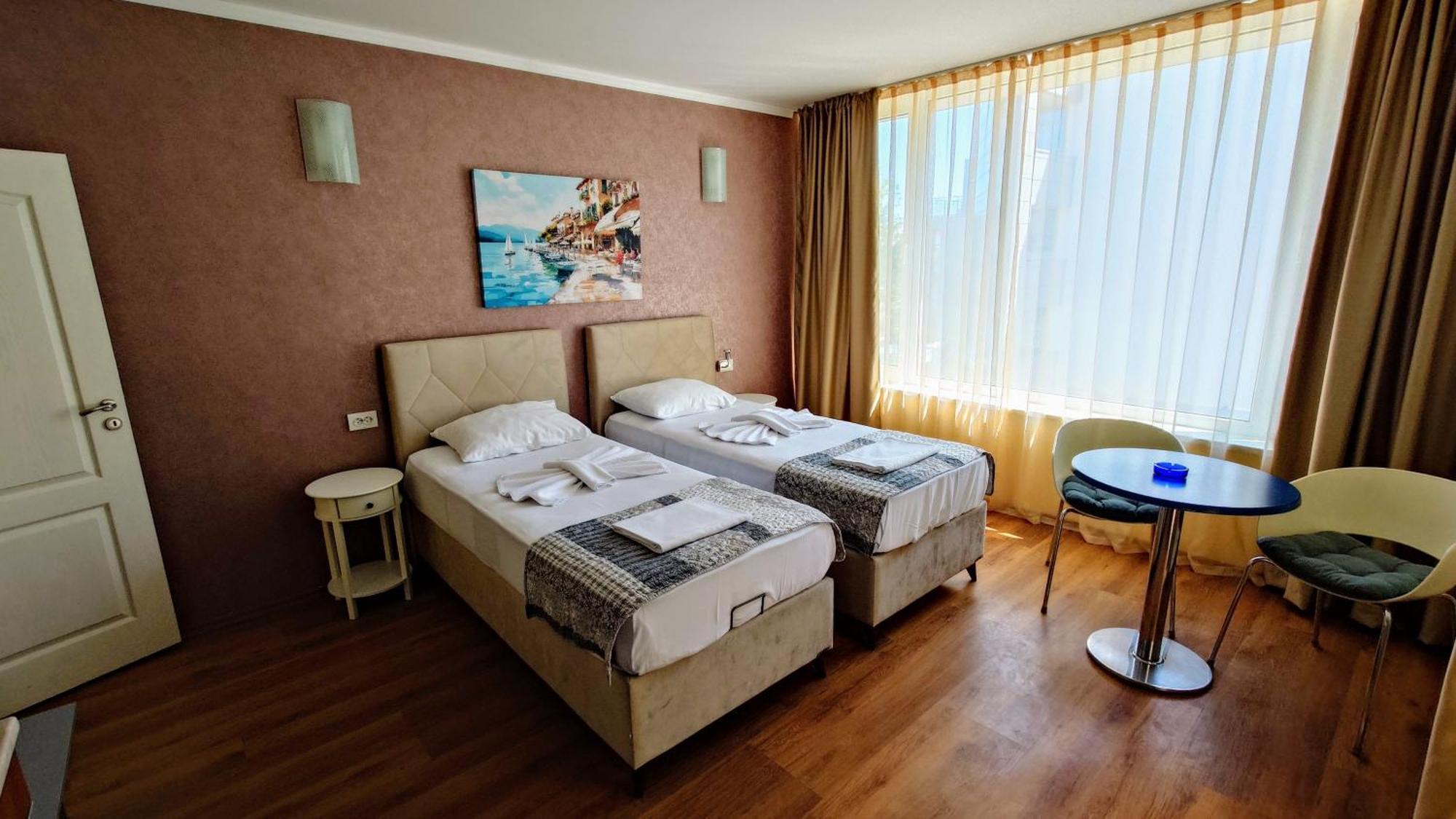 Favorit Aparthotel 阳光海滩 外观 照片